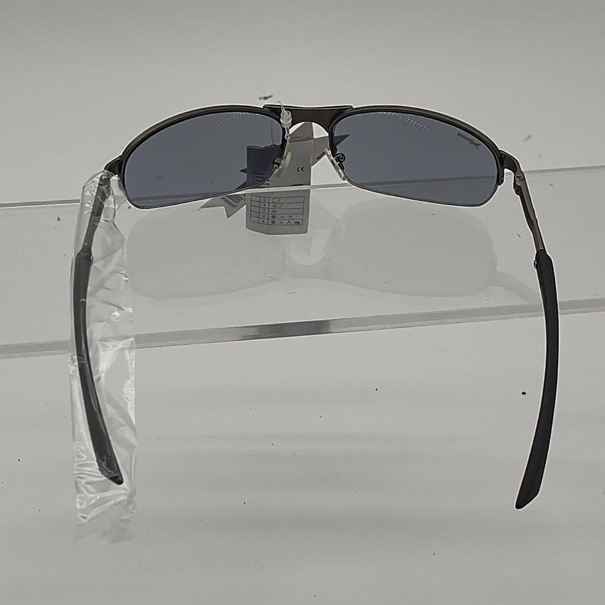 Unbranded Men's Silver and Grey Sunglass - Danisak