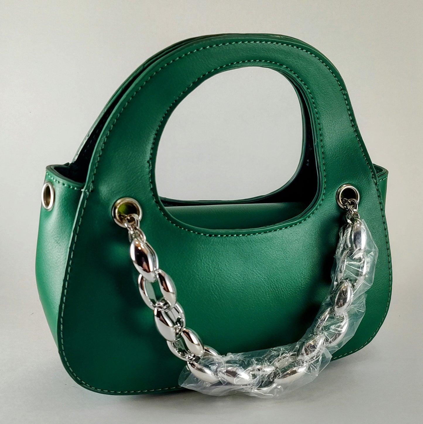 Vibrant Green Faux Leather Chain Crossbody Bag – Chic & Stylish P 126 - Danisak