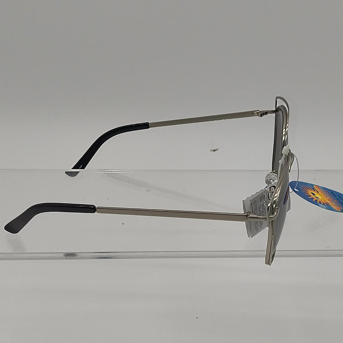 #132    Silver metal frame sunglasses with gray lenses #metal #retro - Danisak