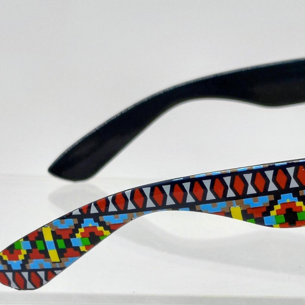 Unbranded Women's Multi and Black Sunglass - Danisak