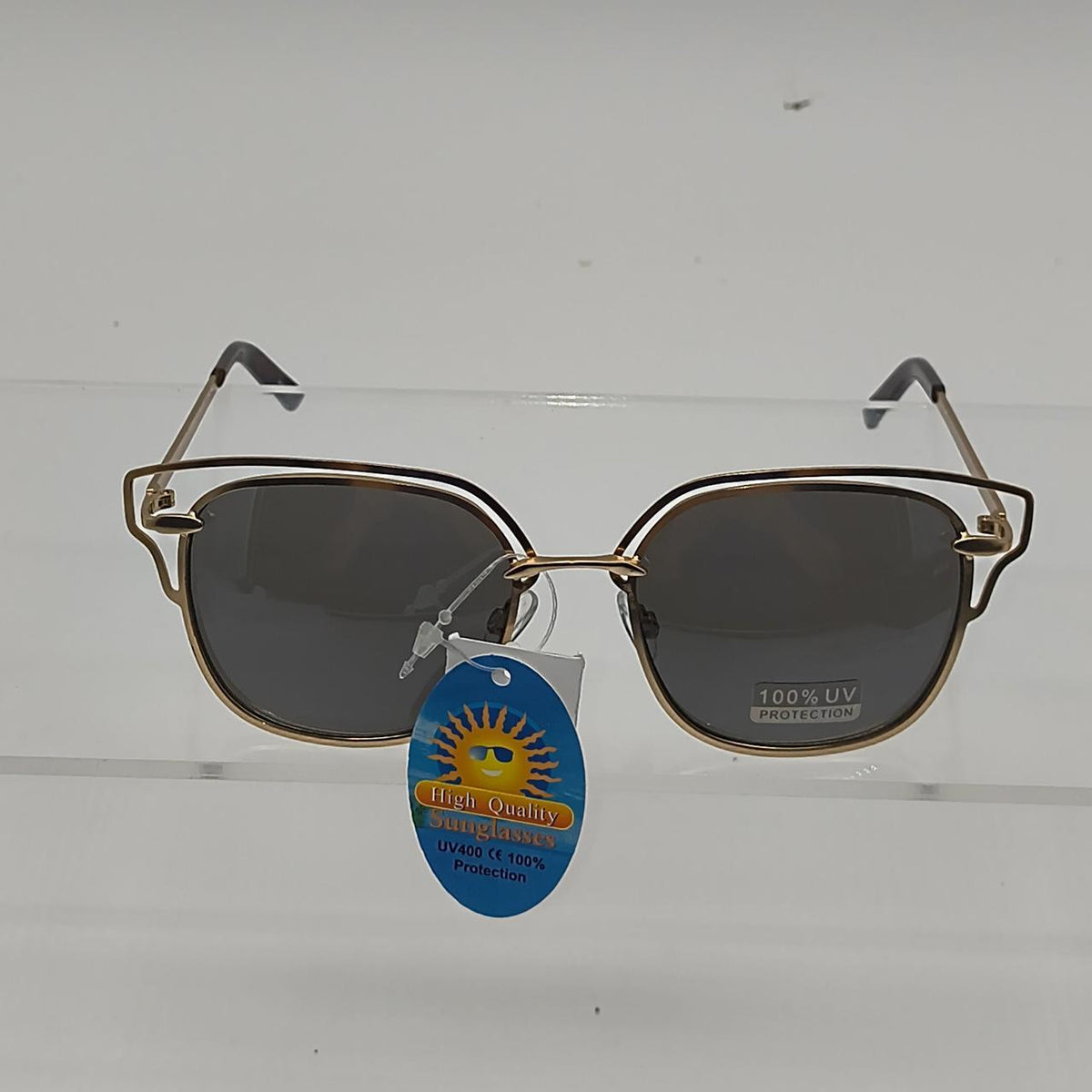 #119   Gold metal frame sunglasses with gray lenses #metal #gold - Danisak