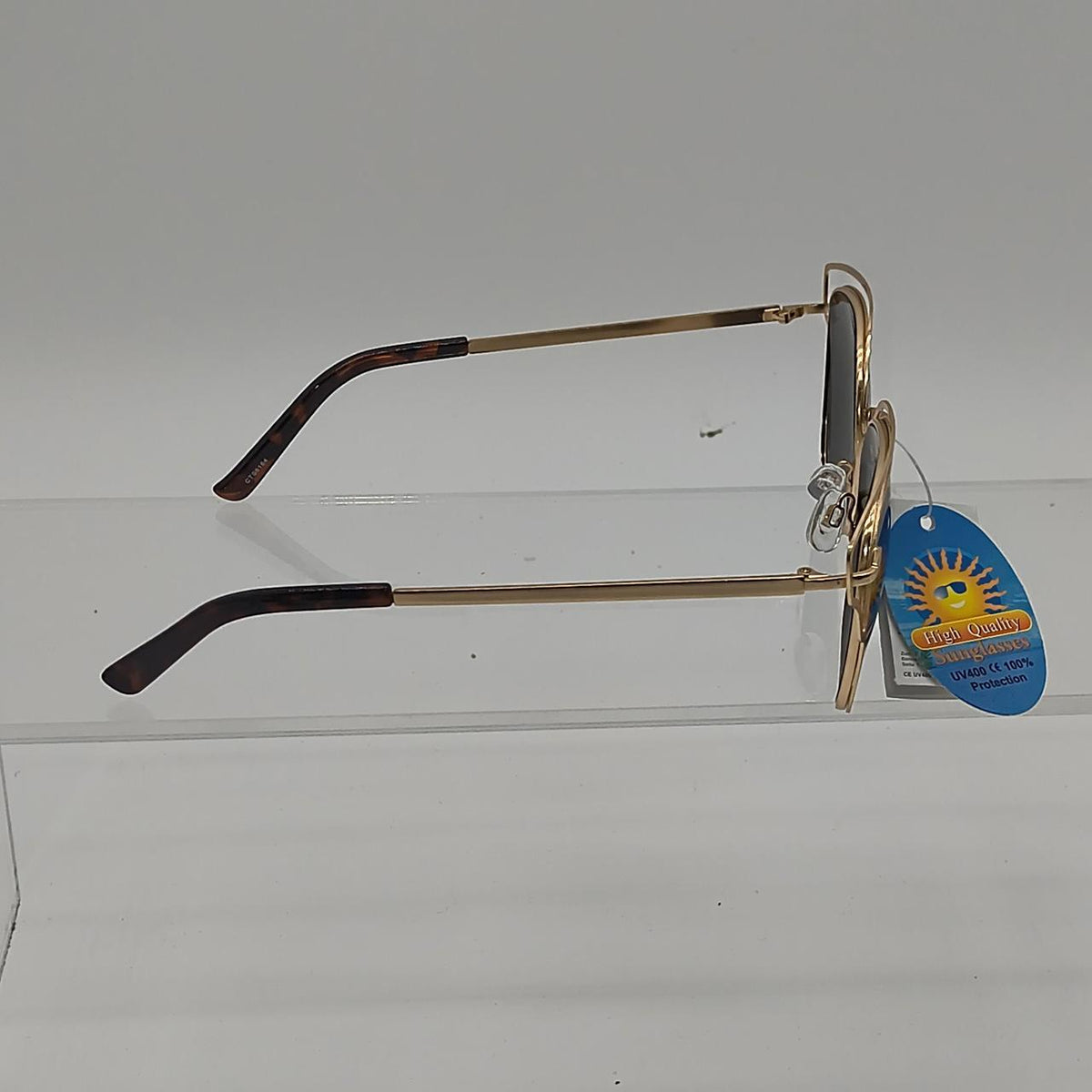 #139    Gold metal frame sunglasses with dark gray lenses #metal #gold - Danisak