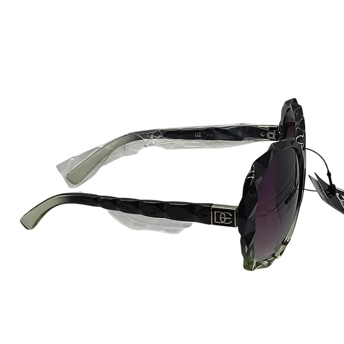 403 Designer Eyewear sunglasses with black and green accents - Danisak