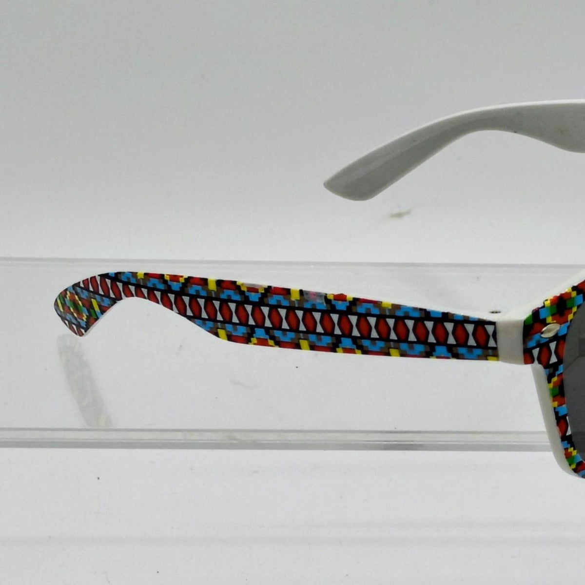 Unbranded Women's Multi and White Sunglass - Danisak