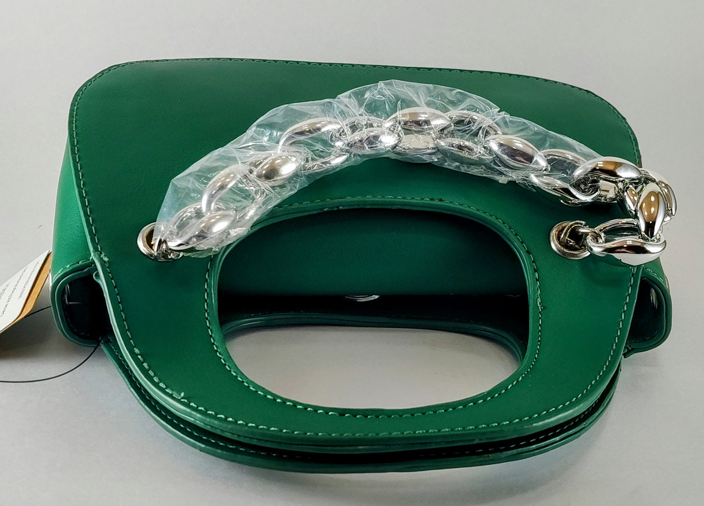 Vibrant Green Faux Leather Chain Crossbody Bag – Chic & Stylish P 126 - Danisak