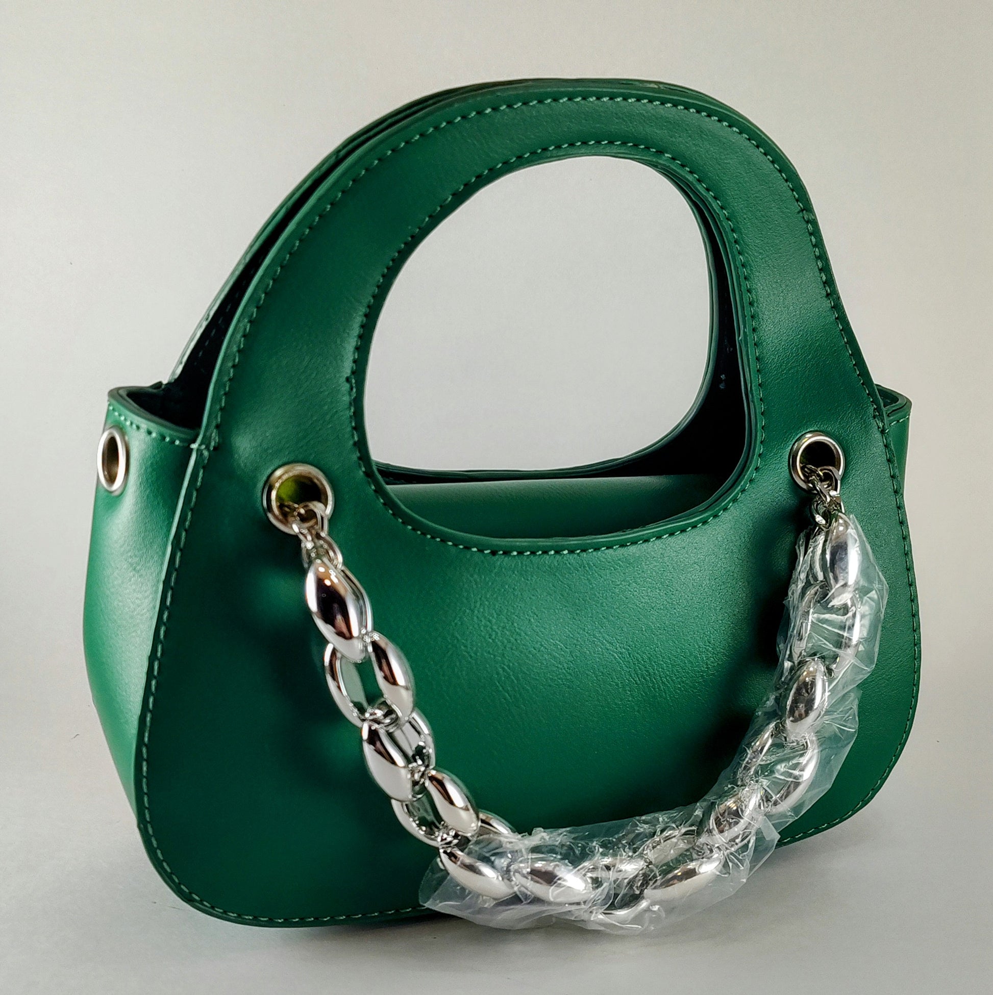 Vibrant Green Faux Leather Chain Crossbody Bag – Chic & Stylish P 126 - Danisak