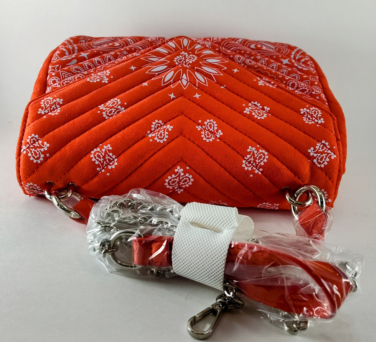 "Boho-Chic Quilted Red Paisley Bag – A Retro-Inspired Statement" P 125